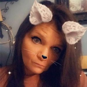 Meet your Posher, Felecia